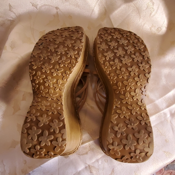 Wood grain platform sandals - Picture 5 of 8